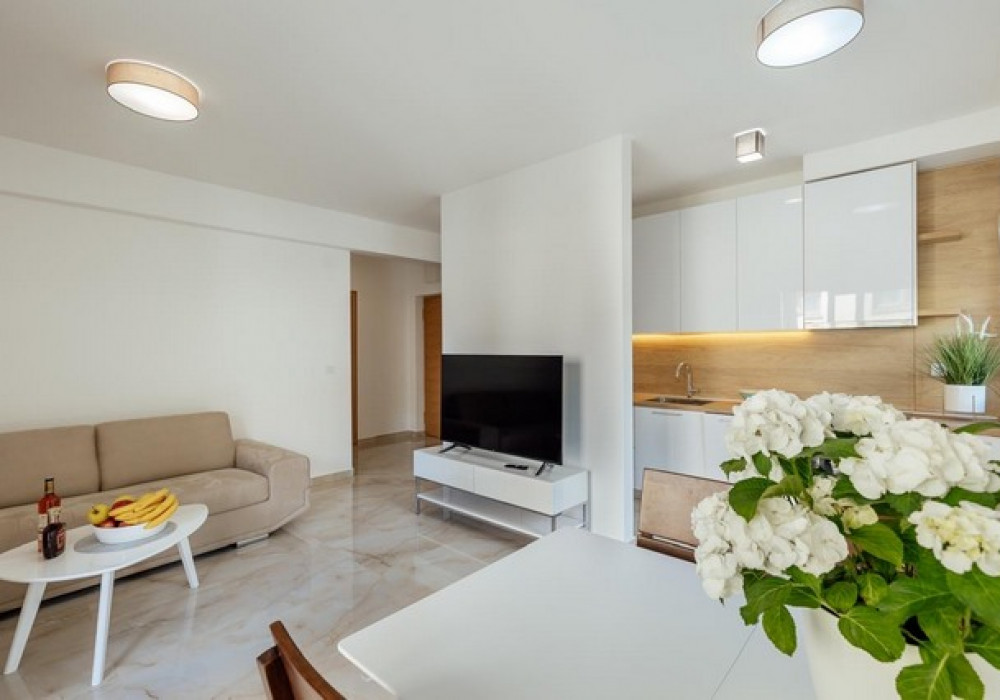 Mieszkanie 1 pokój 68 m² Bijela, Czarnogóra